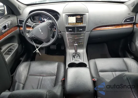 2018 Lincoln Mkt from USA, damaged, VIN 2LMHJ5NK2JBL01831